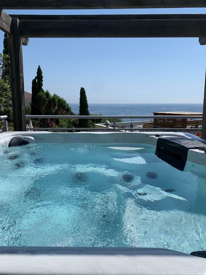 Hotel Calavita Rooftop & Spa San-Martino-di-Lota Екстер'єр фото